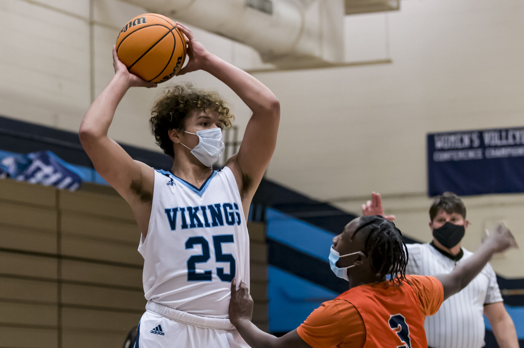 Union Pines defeats Southern Lee, 44-24